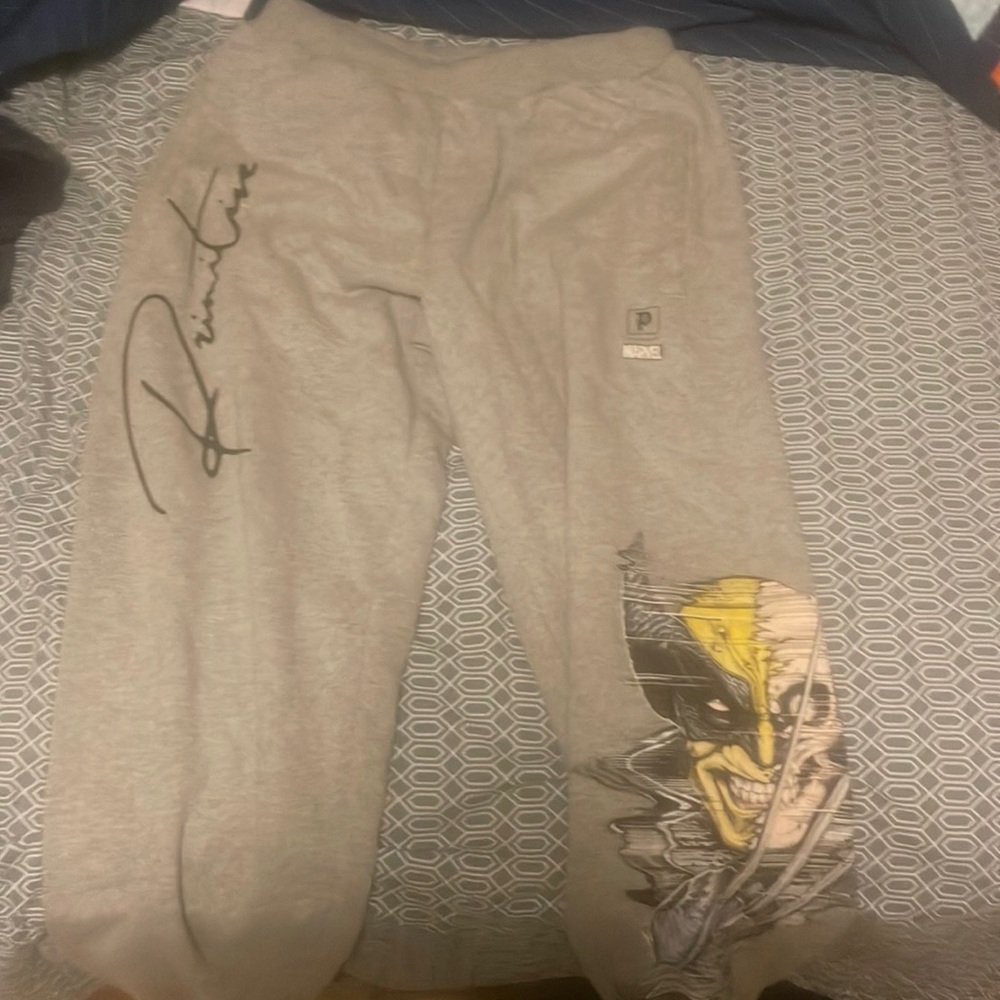 🎈Grey primitive sweats marvel wolverine size